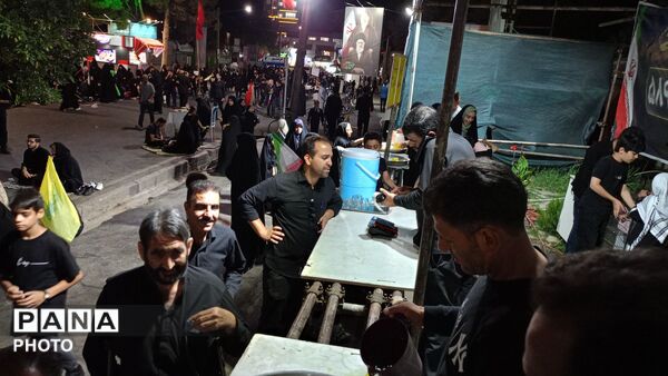 برپایی مواکب در حاشیه عزاداری خیابانی