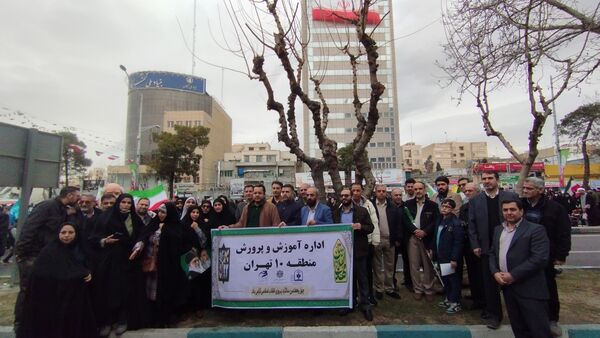 تجلی حضور باشکوه مردم در راهپیمایی ۲۲ بهمن 