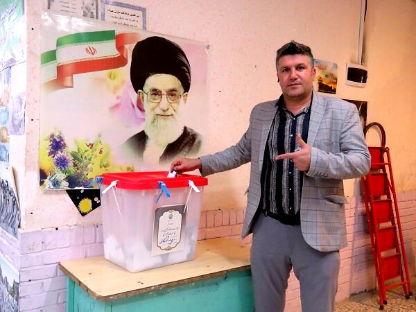 دور دوم انتخابات چهاردهمین دوره ریاست‌جمهوری در شهر درق