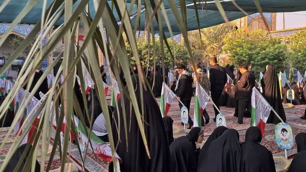 حس و حال دختران دانش‌آموز قم در اردوی راهیان نور