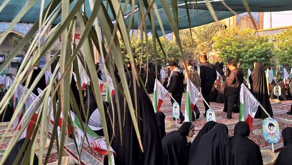 حس و حال دختران دانش‌آموز قم در اردوی راهیان نور