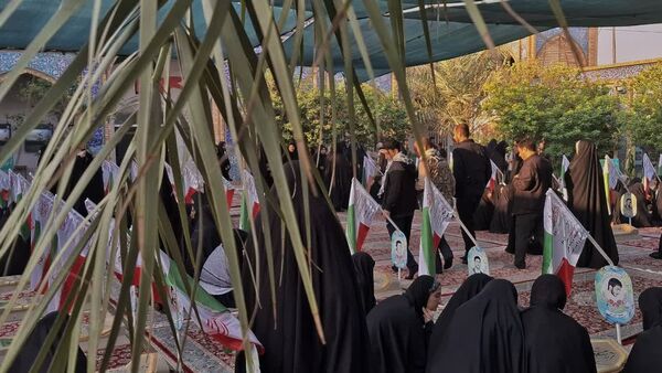 حس و حال دختران دانش‌آموز قم در اردوی راهیان نور