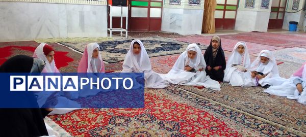 «نماز جمعه» به میزبانی دانش‌آموزان نونهال 