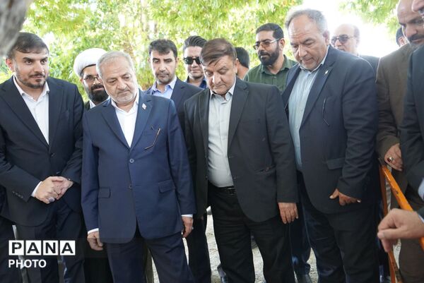 بازدید وزیر آموزش و پرورش از اردوگاه الغدیر شهرستان نهبندان