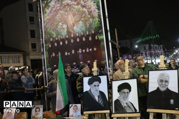 تقدیر از معلمان نمونه آستارا 