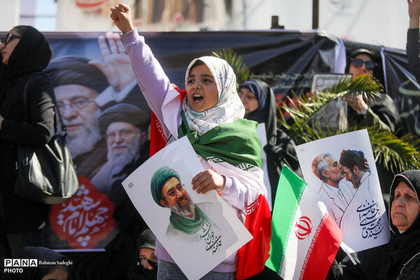  چهلمین روز شهادت رهبر شهید انقلاب اسلامی - تهران/2