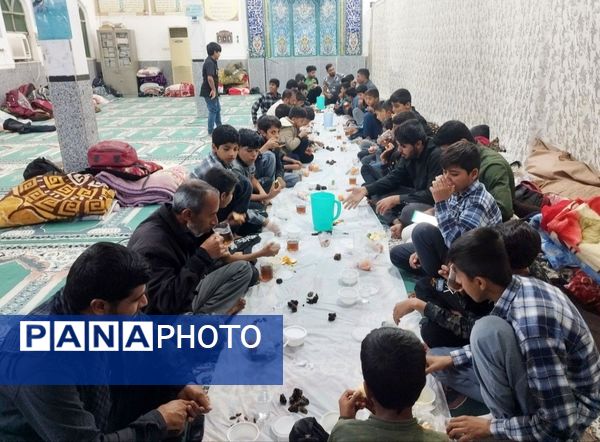 فعالیت گسترده دانش‌آموزان در ایام البیض