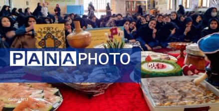 جشن بزرگ یلدا با عطر مادرانه در مجمع انصارالحسین