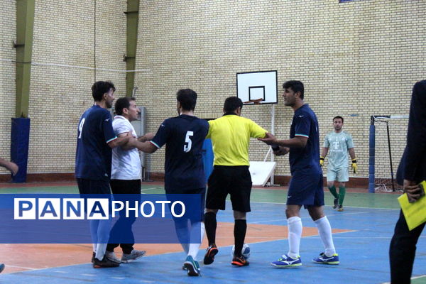 سعدآباد قهرمان مسابقات فوتسال فرهنگیان استان بوشهر 