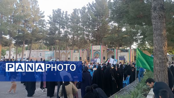 مراسم غبارروبی لاله زار شهرستان نیشابور به مناسبت گرامیداشت هفته معلم 