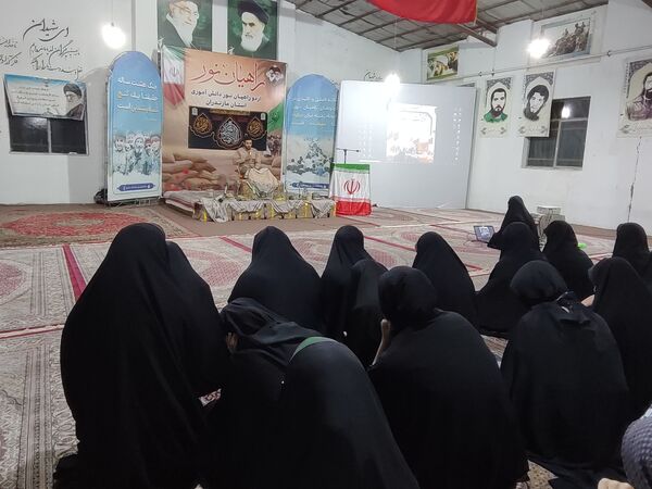 دومین روز از اردوی راهیان نور دانش‌آموزان قائمشهری