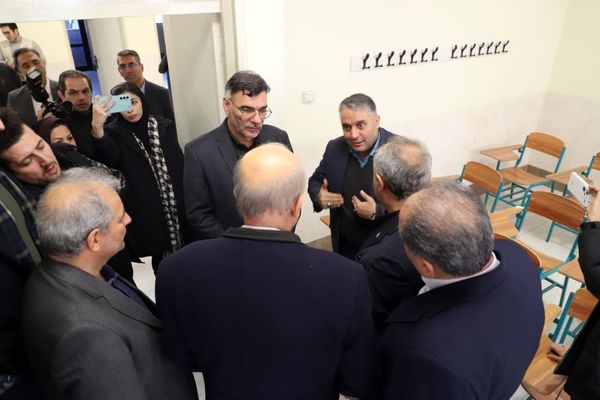 افتتاح اولین مدرسه سازگار با محیط زیست در تبریز