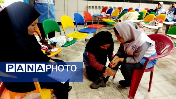 جشنواره رقابت‌های علمی و مهارتی سفیران سلامت ناحیه ۶مشهد