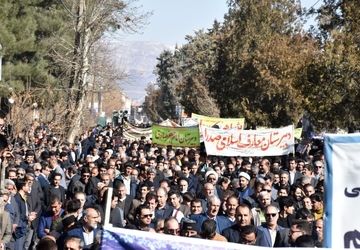 کوهدشت در راهپیمایی ۲۲ بهمن: تجلی همبستگی و وفاداری به آرمان های انقلاب اسلامی