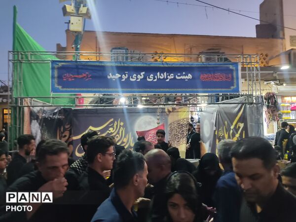طنین «یا حسین» در امیرچقماق؛ میثاق دوباره ی عاشوراییان یزد با راه شهدا