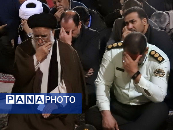 اجتماع بزرگ عزاداران شهدای خدمت در گلزار شهدای نیشابور