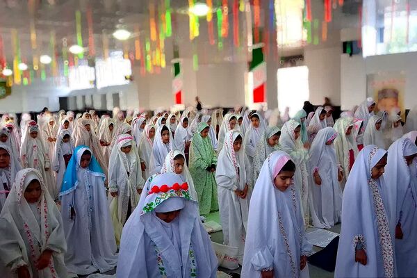 جشن تکلیف دانش‌آموزان دختر شهرستان باشت 