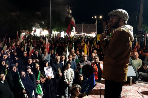 شبی با جنس همدلی در بلوار فضل نیشابور