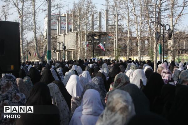 شکوه تجلی ایمان در نماز عید فطر و آغاز سال نو