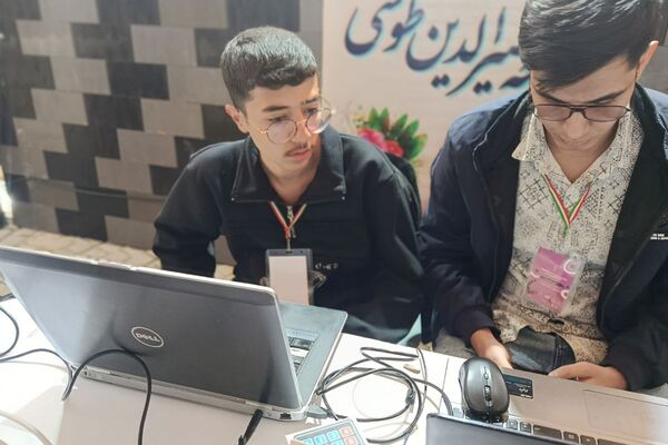  درخشش علمی دانش آموزان پیشوا در رویداد دانوا