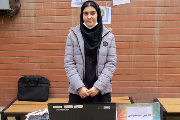 مراسم هفته پژوهش در دبیرستان بانو عفت آهنگری شهرری