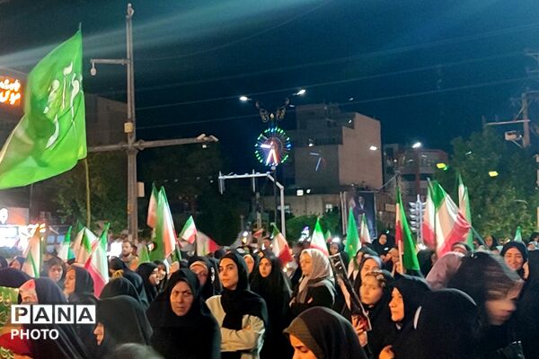 رباط‌کریم میزبان تجمعات شبانه مردمی
