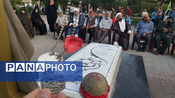 غبارروبی شهیدان گمنام در مشهد مقدس