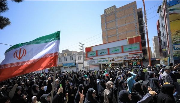 راهپیمایی جمعه خشم شهرستان ساوجبلاغ علیه جنایات رژیم ظالم صهیونیستی