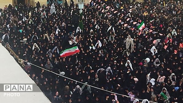 حضور پرشور مردم نیشابور در نماز جمعه روز قدس 