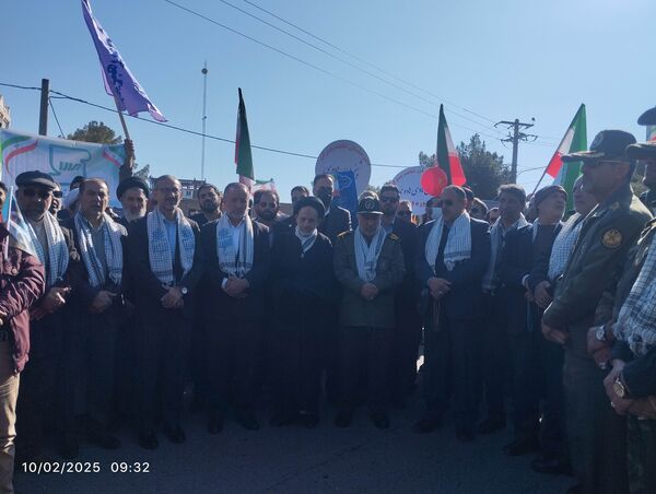 راهپیمایی ۲۲ بهمن در خراسان جنوبی 