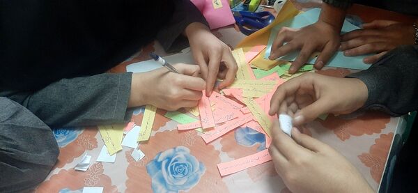 جشن ولادت امام زمان(عج) دردبیرستان حاج مهدی روحانی خلیل آباد