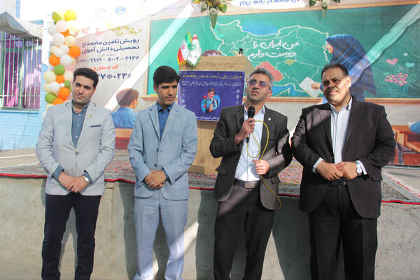 آیین جشن عاطفه‌ها در دبستان ولایت سمنان 