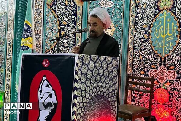 فیروزکوه در «جمعه انتقام»؛ میثاق مردم با خون شهیدان در مصلی نماز جمعه