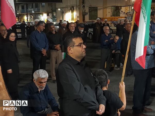 مراسم وداع با شرکت کنندگان مراسم تشییع در رودسر