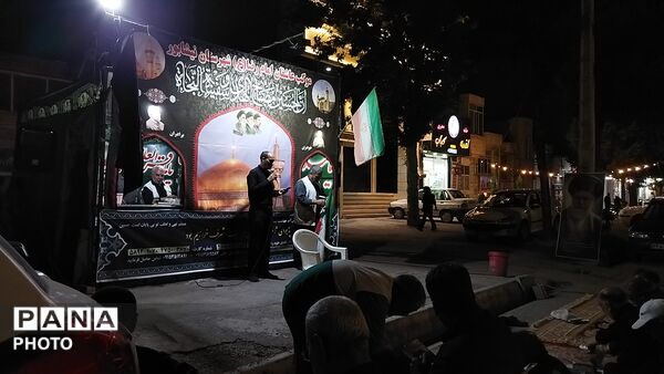 موکب عاشقان امام رضا (ع)  بلوار فضل نیشابور در ششم شب محرم ۱۴۰۵ 