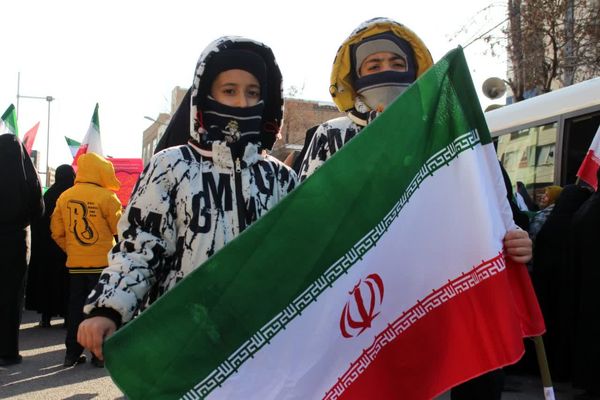 یک زنجان متحد در روز ۲۲بهمن 