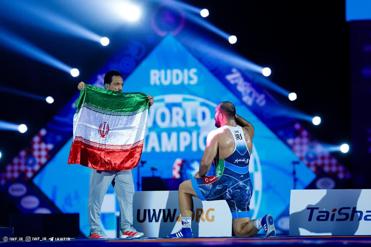 تاج‌گذاری پادشاه سنگین وزن کشتی ایران در زاگرب؛ تحقیر «مشویلدیشویلی»