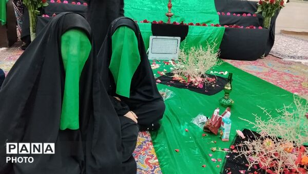 سفره‌داران کوچک میهمانان بزرگ اربعین در شهر جعفریه