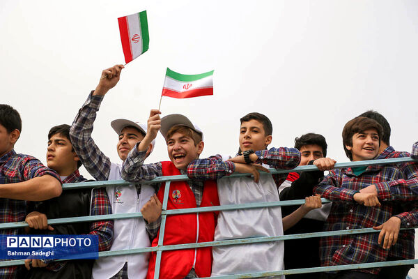 افتتاحیه مسابقات ورزشی بین مدرسه‌ای جام اقتدار ایران