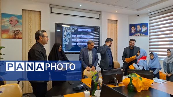 آیین تجلیل از برگزیدگان جشنواره کتابنوش