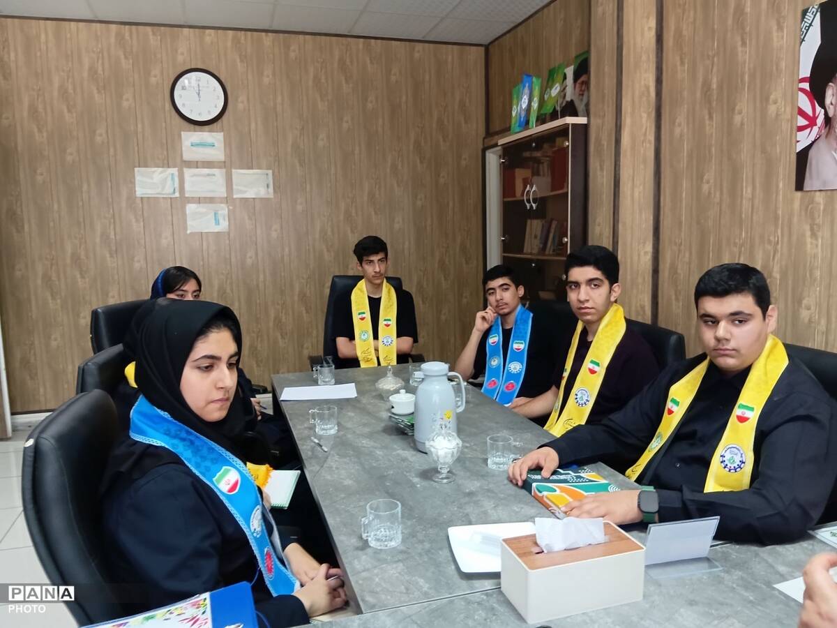 دومین نشست مجمع  اعضا  پیشتازان سازمان دانش‌آموزی استان البرز 