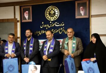 بیست‌وهفت سال نقش‌آفرینی نوجوانان