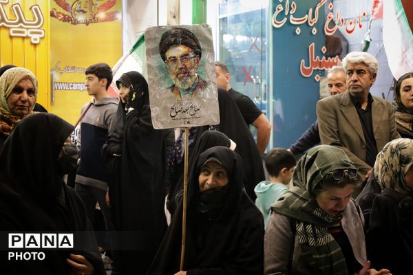 پنجاه و چهارمین شب مقاومت مردم ایران کوچک