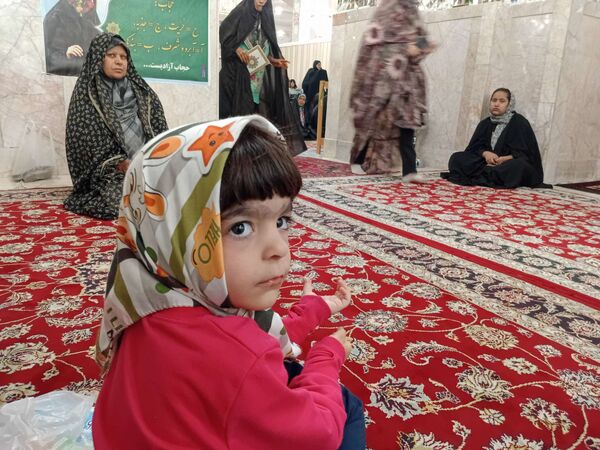 حضور پرشور کودکان در جشن میلاد حضرت محمد (ص) و امام صادق (ع)