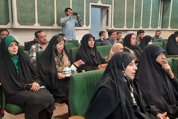تقدیر از برگزارکنندگان دعای ندبه در مساجد و هیئت‌های اسلامشهر