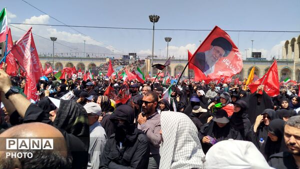 وداع با رهبر شهید ایران  