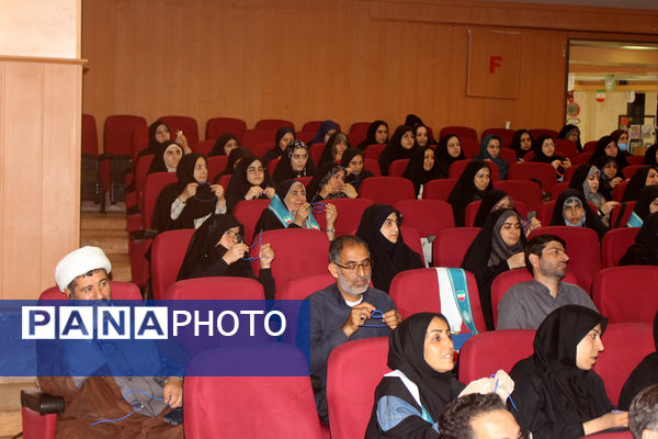 دوره تربیت مربی کاردان سازمان دانش‌آموزی قم -2