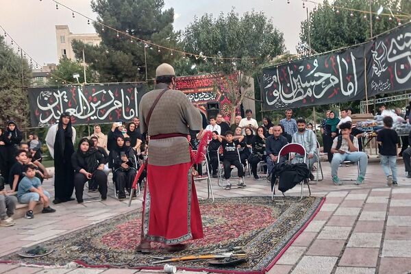 تعزیه‌خوانی دهه دوم محرم در بهارستان‌۲
