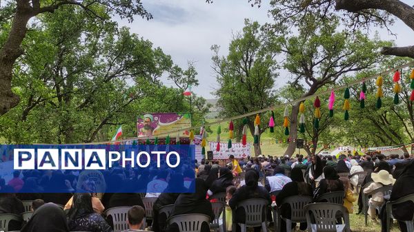 جشن باشکوه بزرگداشت مقام معلم در شهرستان مارگون