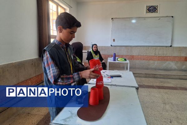 مسابقات بازی‌های فکری رویش مرحله استانی در شیراز